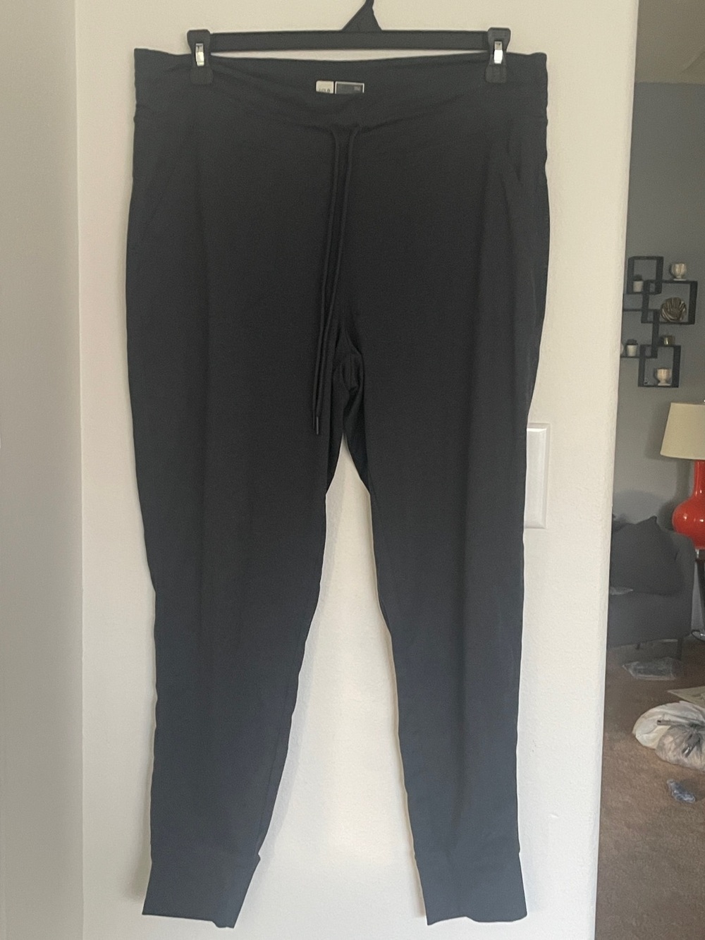 Lolë Women's Charcoal Gray Wide Waistband jogger pants with pockets XL